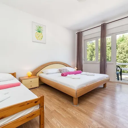 Sobe Matesa Guest house Vodice