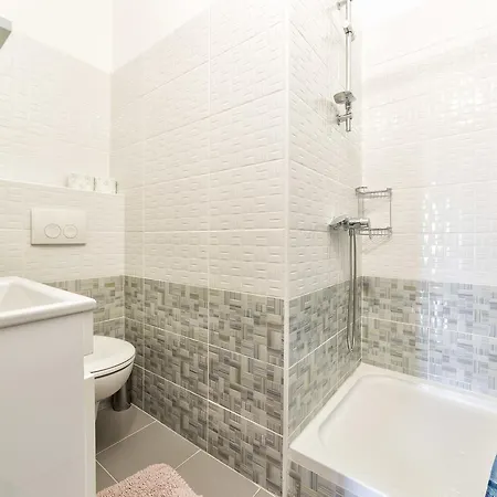 Sobe Matesa 3* Vodice