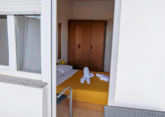 Sobe Matesa ゲストハウス