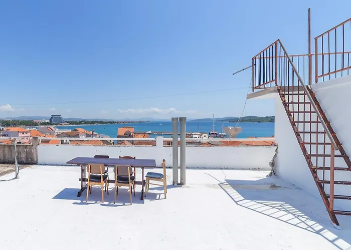 ゲストハウス Sobe Matesa